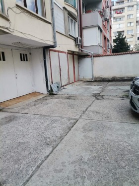 Studio Geo Milev, Sofia 2