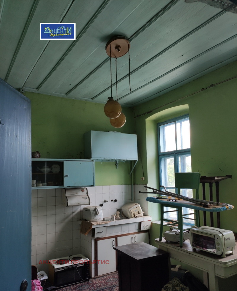 Продава КЪЩА, гр. Велико Търново, Варуша, снимка 6 - Къщи - 52575385