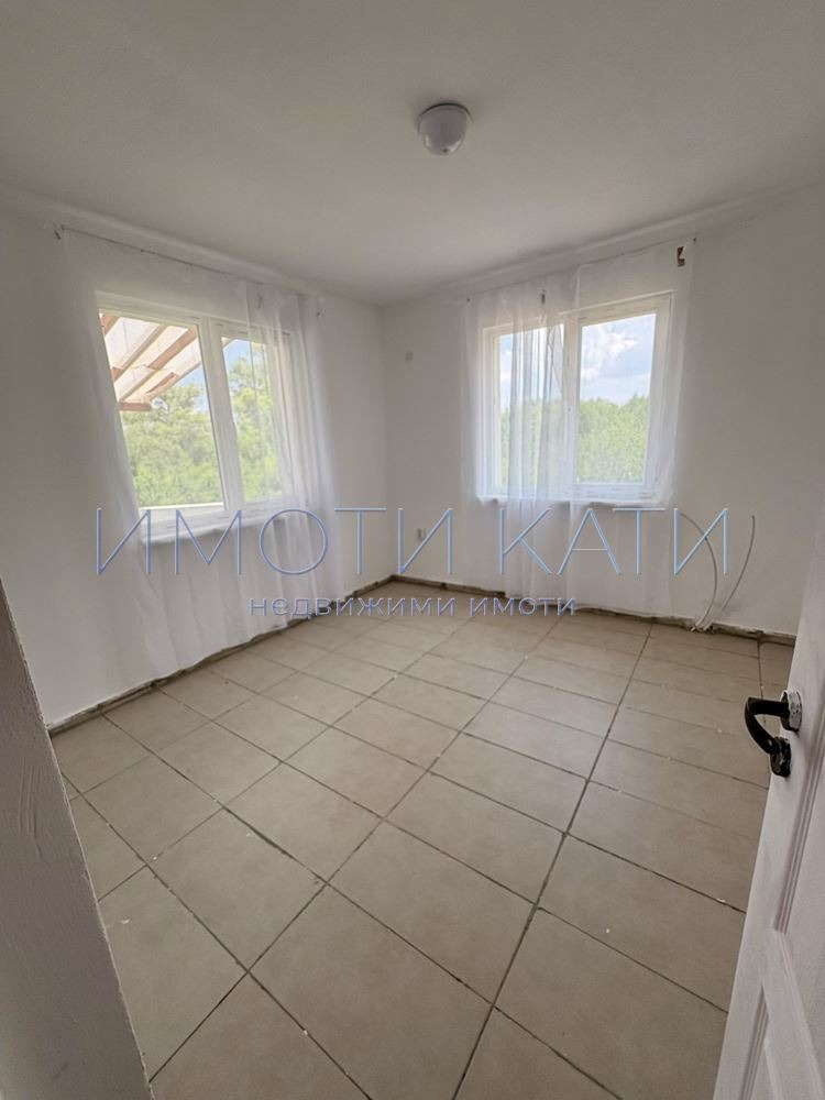 Продава КЪЩА, с. Егълница, област Перник, снимка 8 - Къщи - 55146682