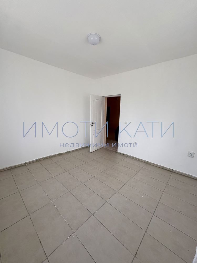 Продава КЪЩА, с. Егълница, област Перник, снимка 9 - Къщи - 55146682