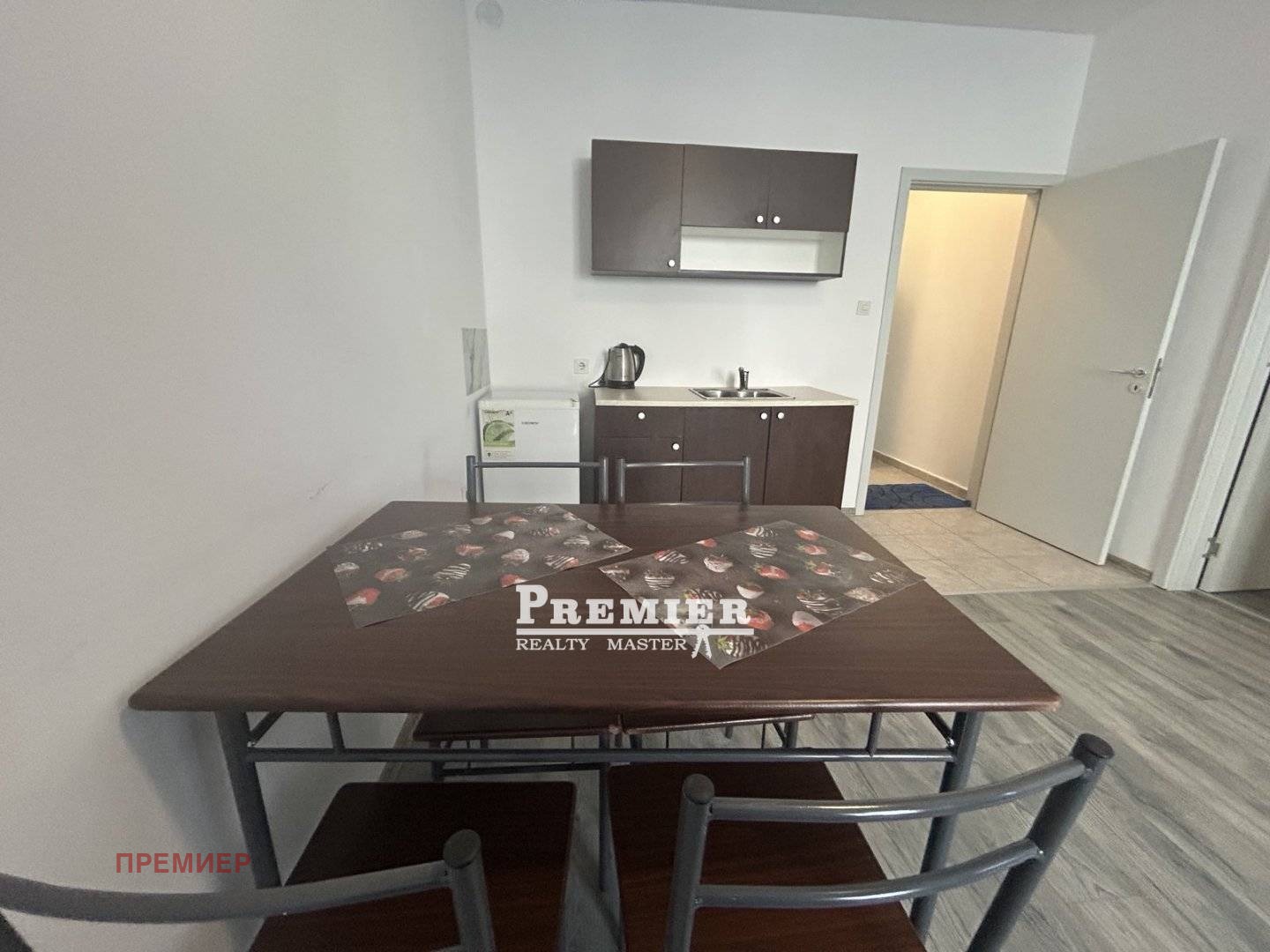Продава 2-СТАЕН, гр. Поморие, област Бургас, снимка 2 - Апартаменти - 51328196