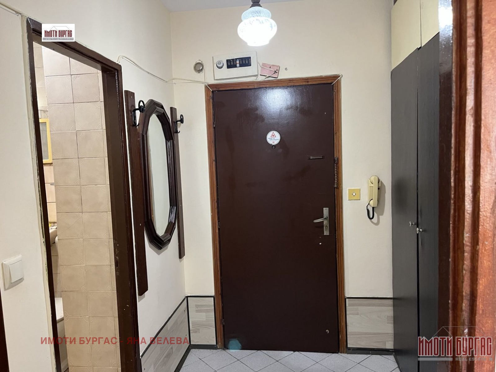 Продава 2-СТАЕН, гр. Бургас, Център, снимка 7 - Апартаменти - 54699654