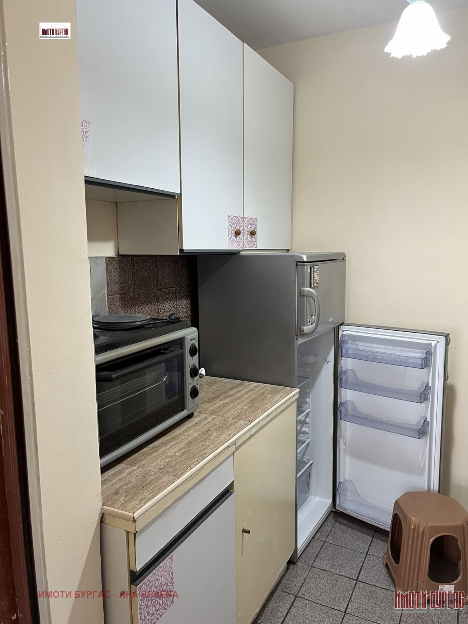 Продава 2-СТАЕН, гр. Бургас, Център, снимка 3 - Апартаменти - 54699654