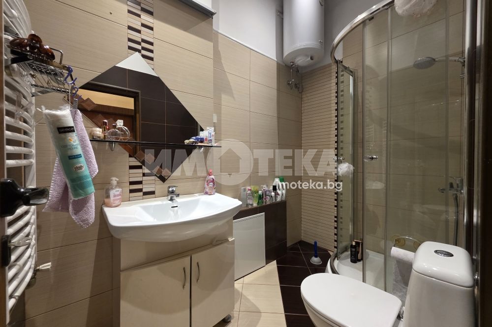 Продава 2-СТАЕН, гр. София, Център, снимка 6 - Апартаменти - 56503842
