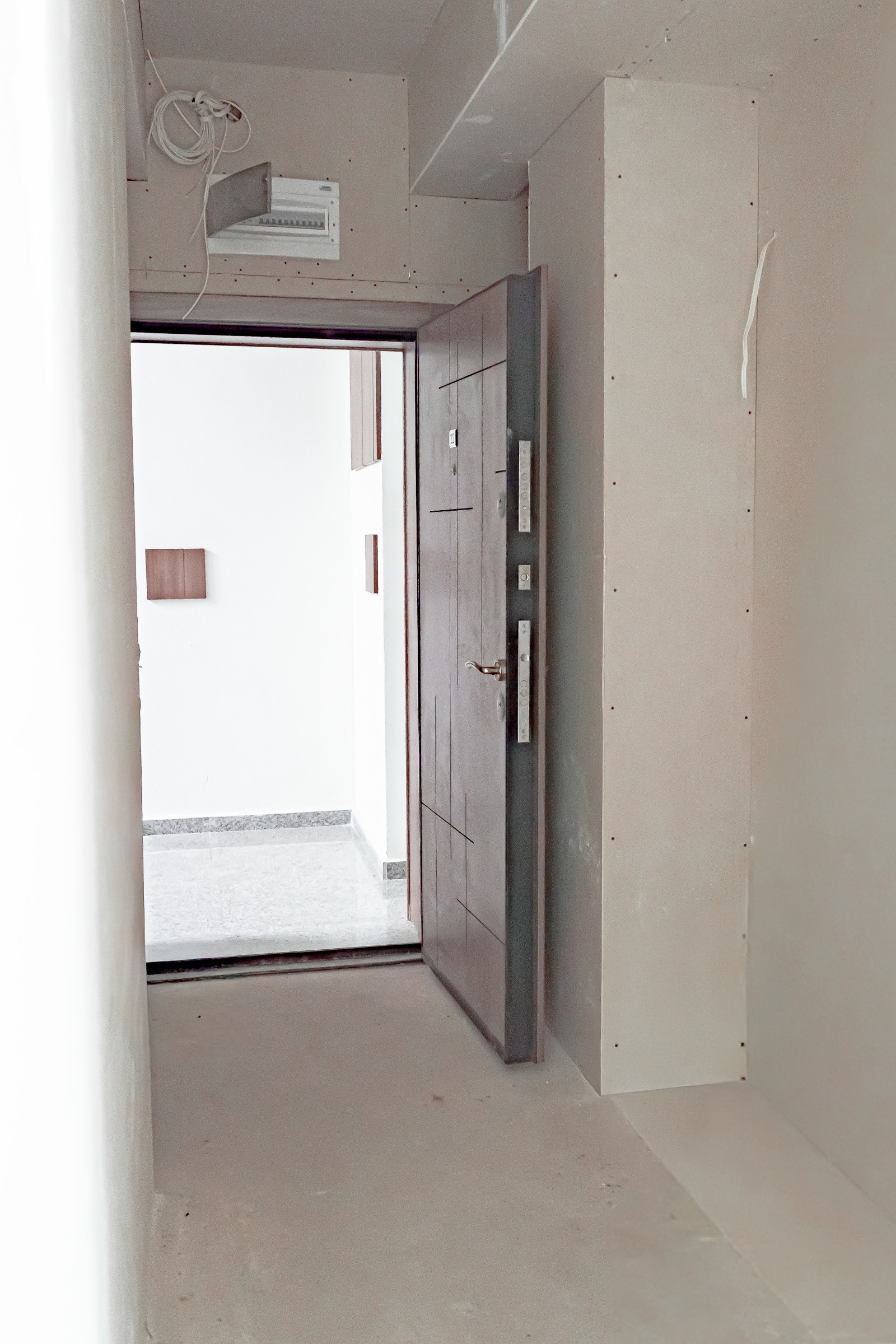 Продава МНОГОСТАЕН, гр. Враца, Център, снимка 3 - Апартаменти - 56168047