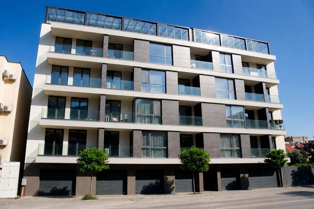 Продава МНОГОСТАЕН, гр. Враца, Център