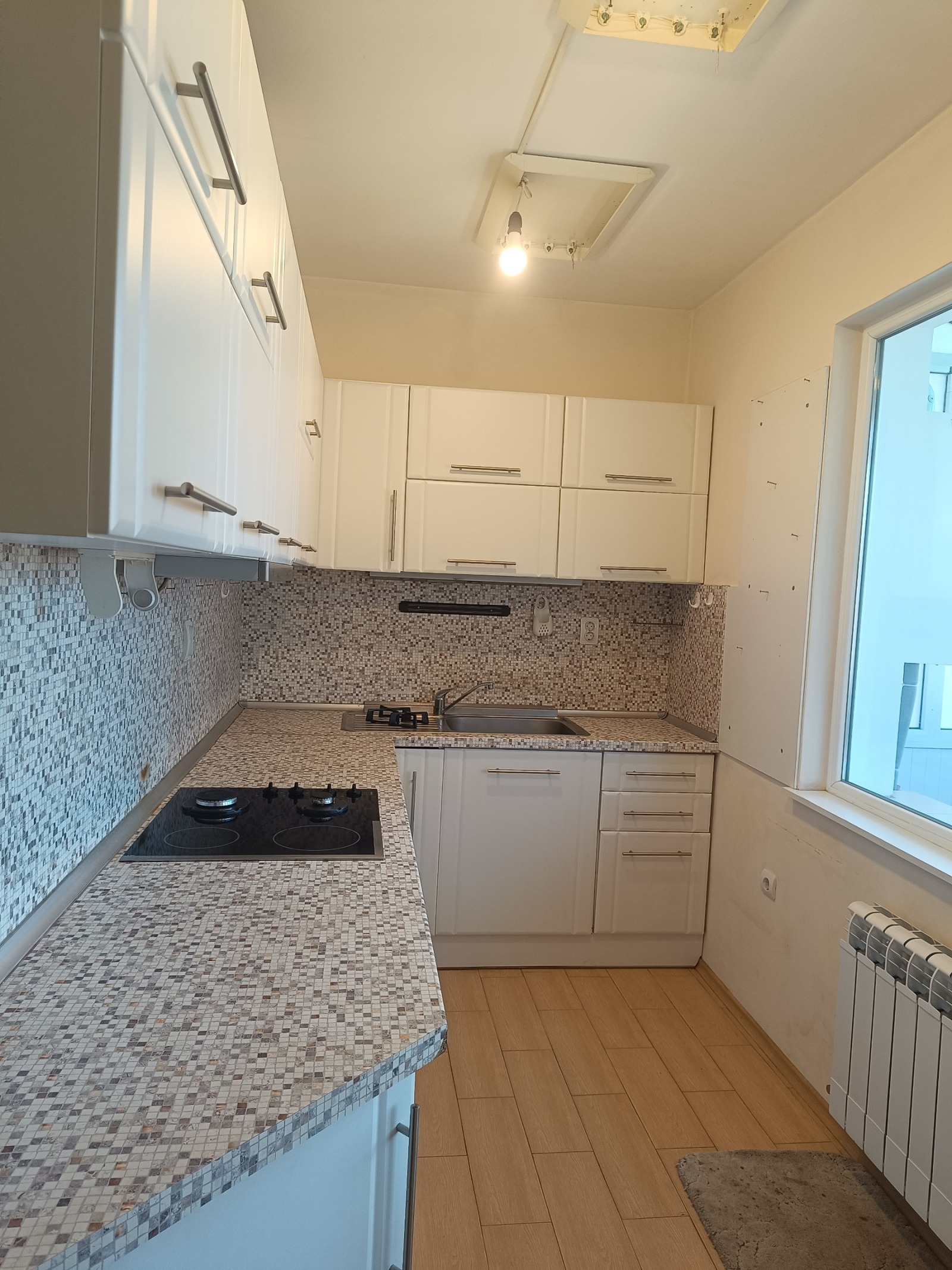 Продава ЕТАЖ ОТ КЪЩА, гр. Стара Загора, Операта, снимка 2 - Етаж от къща - 54071503