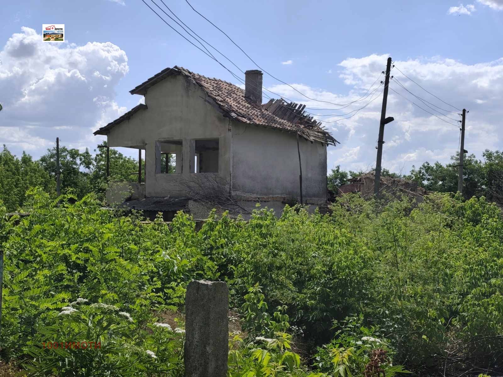 Продава КЪЩА, с. Ломница, област Добрич