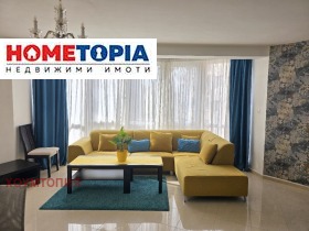 На продаж 3+ кімнати