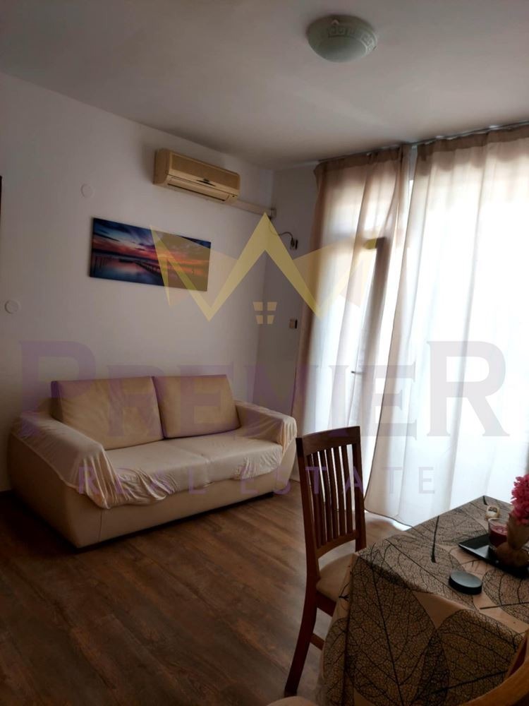 Myytävänä  2 makuuhuonetta Burgasin alue , k.k. Slantšev brjag , 60 neliömetriä | 68048568 - kuva [3]