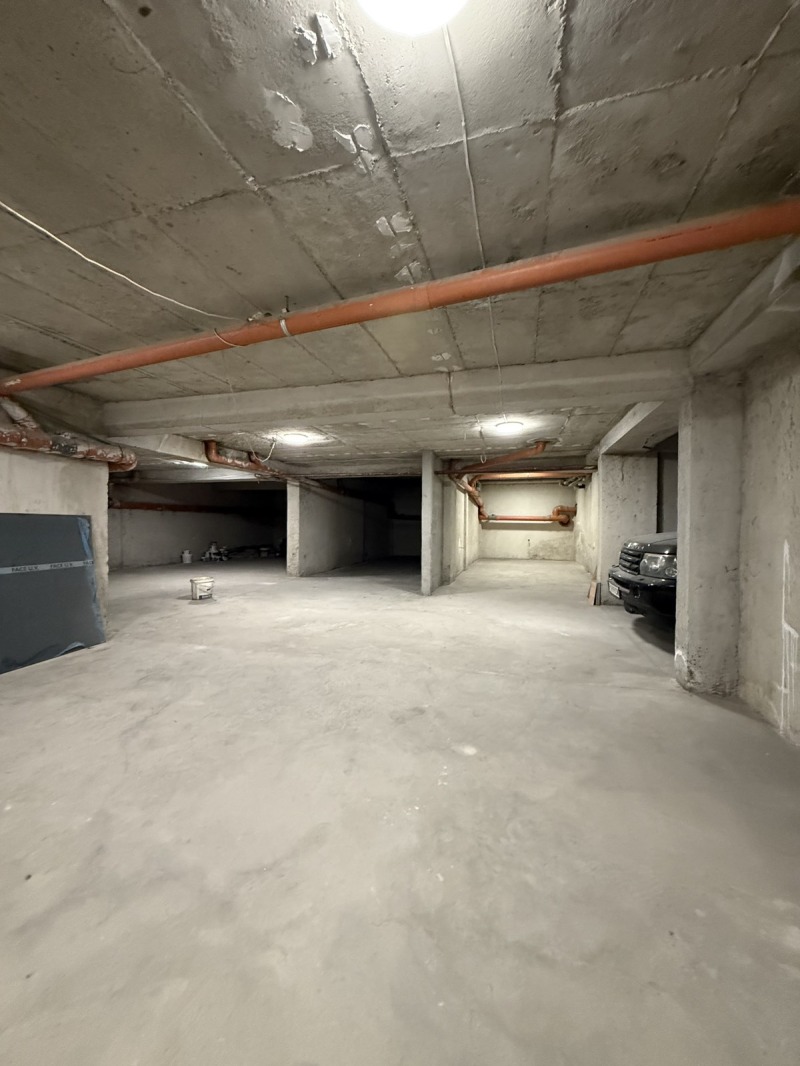 Продава ГАРАЖ, ПАРКОМЯСТО, гр. Пловдив, Кършияка, снимка 4 - Гаражи и паркоместа - 52398351