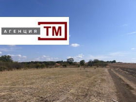 Продава  Парцел, с. Тракия