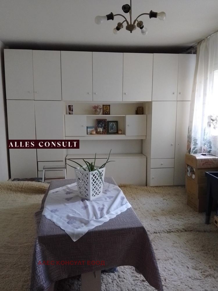 Продава  3-стаен град София , Люлин 10 , 93 кв.м | 93996392