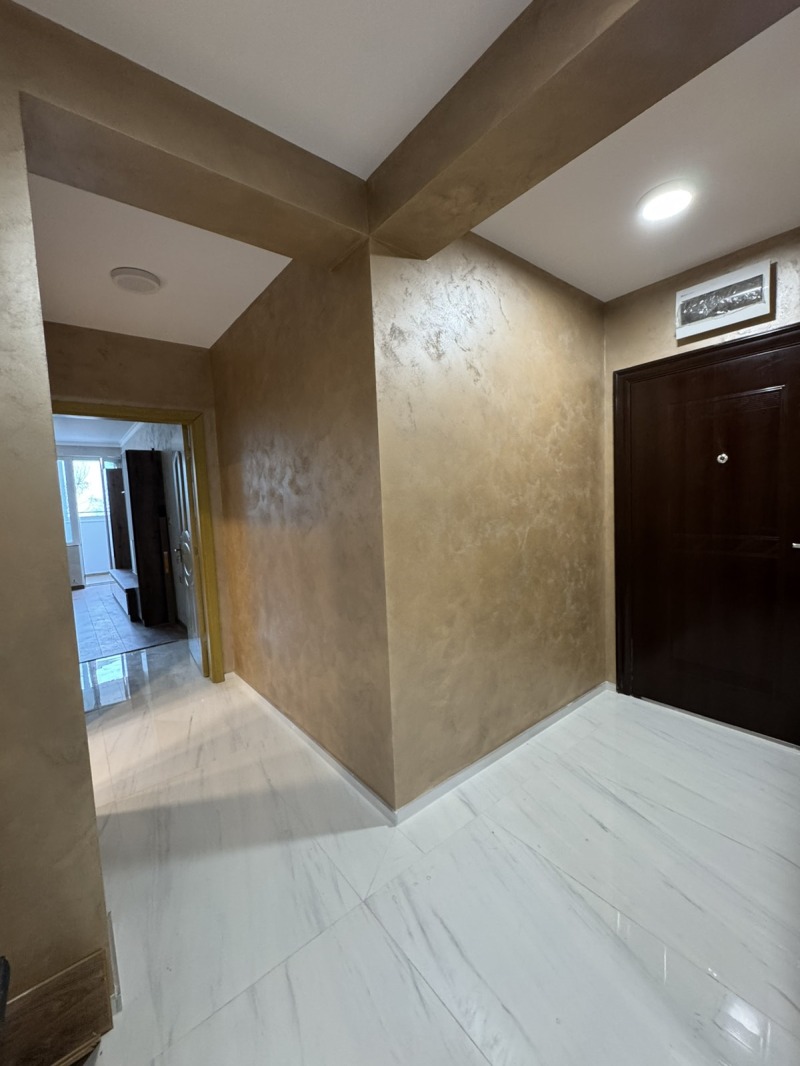 Продава 3-СТАЕН, гр. Велико Търново, Зона Б, снимка 8 - Апартаменти - 52753016