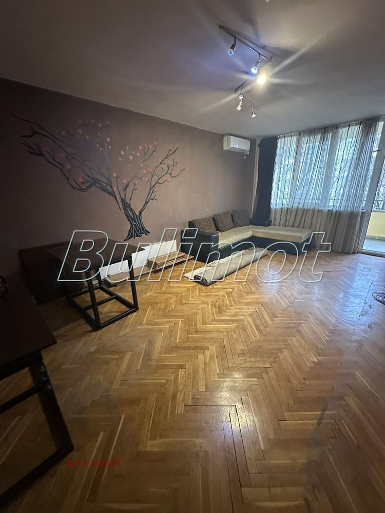 Продава 4-СТАЕН, гр. Варна, Зимно кино Тракия, снимка 4 - Aпартаменти - 48630570