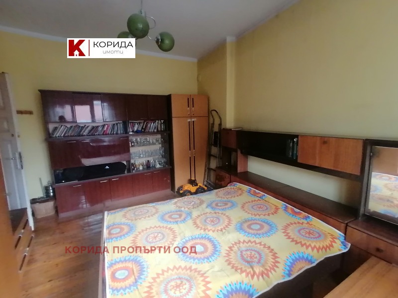 Eladó  3 hálószobás Sofia , Oborishte , 107 négyzetméter | 96153894 - kép [13]
