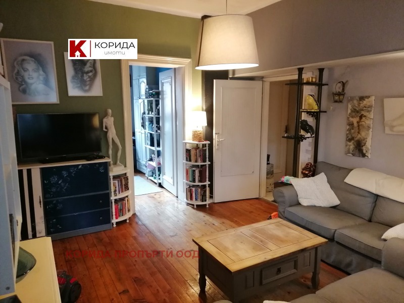 Eladó  3 hálószobás Sofia , Oborishte , 107 négyzetméter | 96153894 - kép [2]