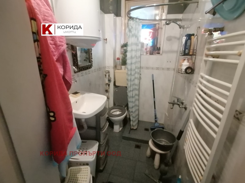 Eladó  3 hálószobás Sofia , Oborishte , 107 négyzetméter | 96153894 - kép [9]