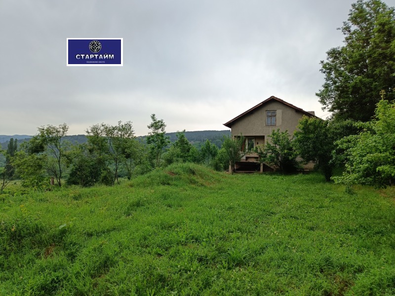 Продава КЪЩА, гр. София, гр. Нови Искър, снимка 2 - Къщи - 52282921