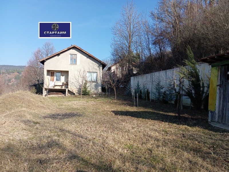 Продава КЪЩА, гр. София, гр. Нови Искър