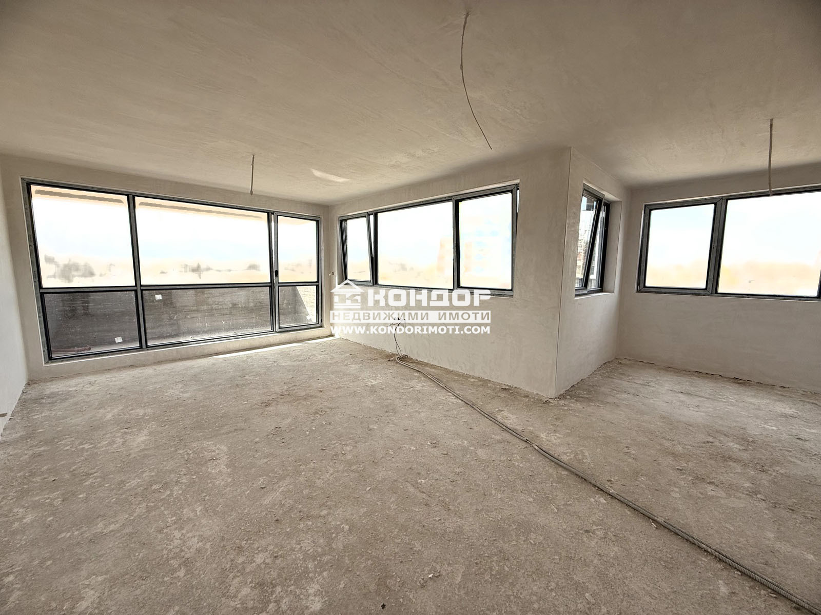 Продава 3-СТАЕН, гр. Пловдив, Кършияка, снимка 2 - Апартаменти - 46061530