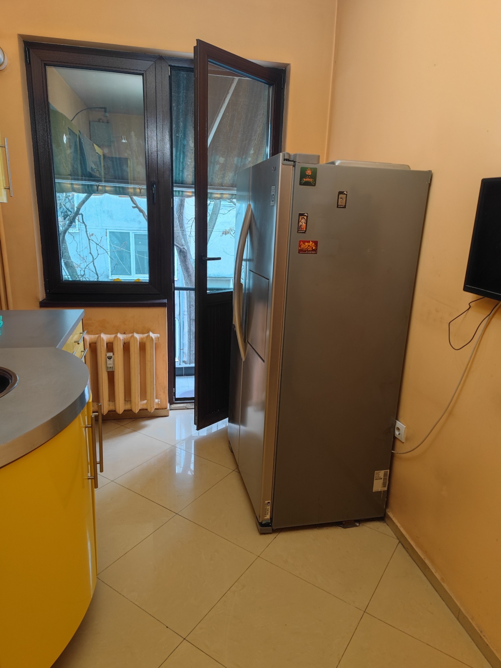 Продава 3-СТАЕН, гр. София, Център, снимка 6 - Апартаменти - 54436332