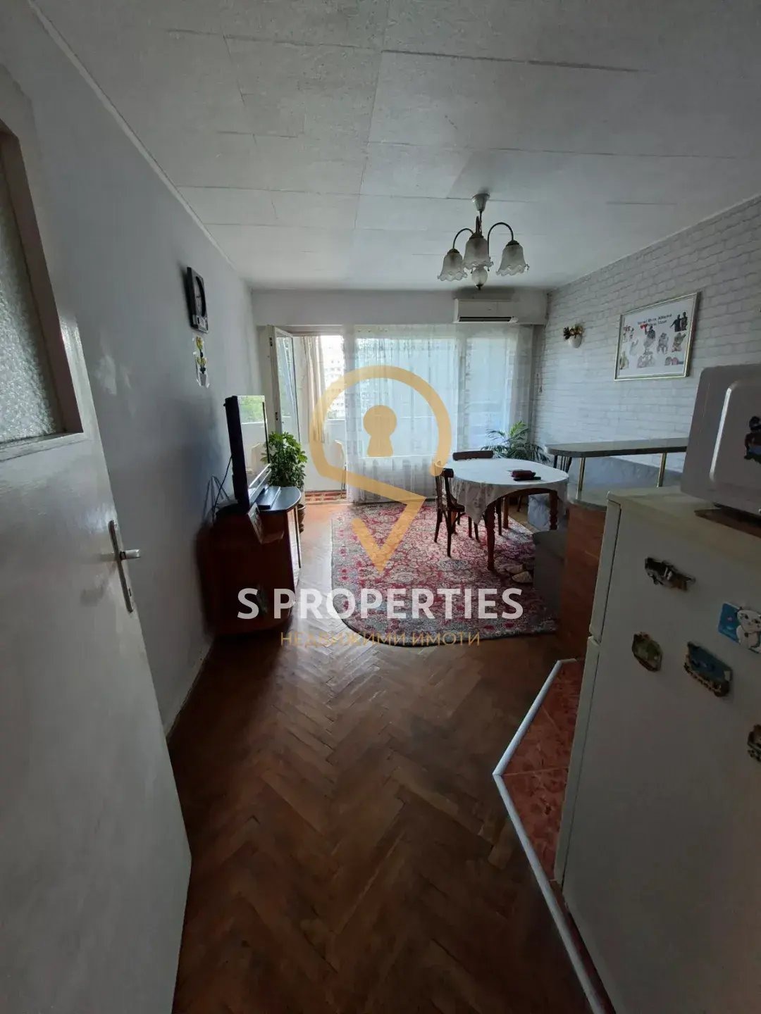 Продава МНОГОСТАЕН, гр. Варна, Левски 1