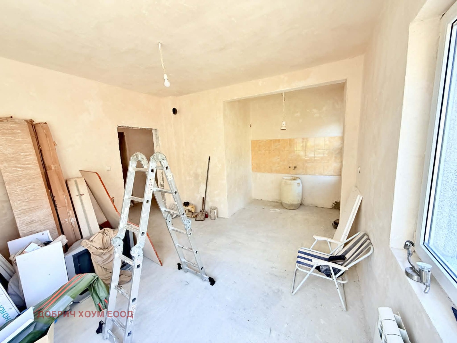 Продава ЕТАЖ ОТ КЪЩА, гр. Добрич, Йовково, снимка 2 - Етаж от къща - 54689942