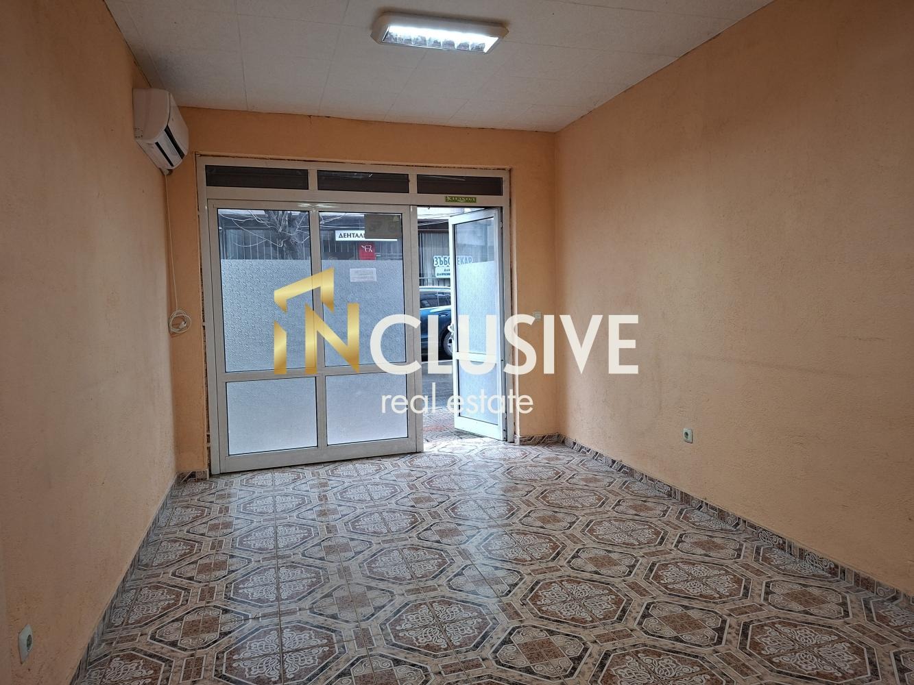 Продава ГАРАЖ, ПАРКОМЯСТО, гр. Варна, Център, снимка 9 - Гаражи и паркоместа - 54118705