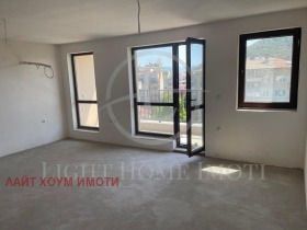 2 Schlafzimmer Mladeschki Halm, Plowdiw