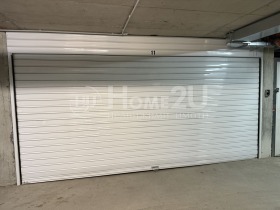 Garage Vazrazjdane 1, Varna 1