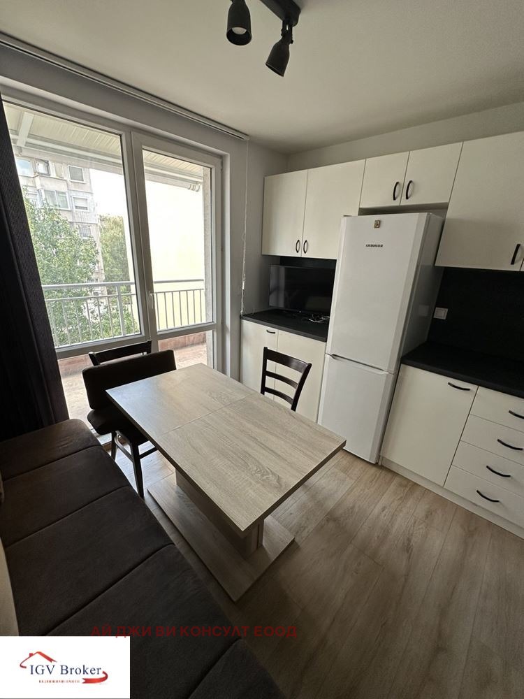Til salg  1 soveværelse Sofia , Tsentar , 75 kvm | 85691178