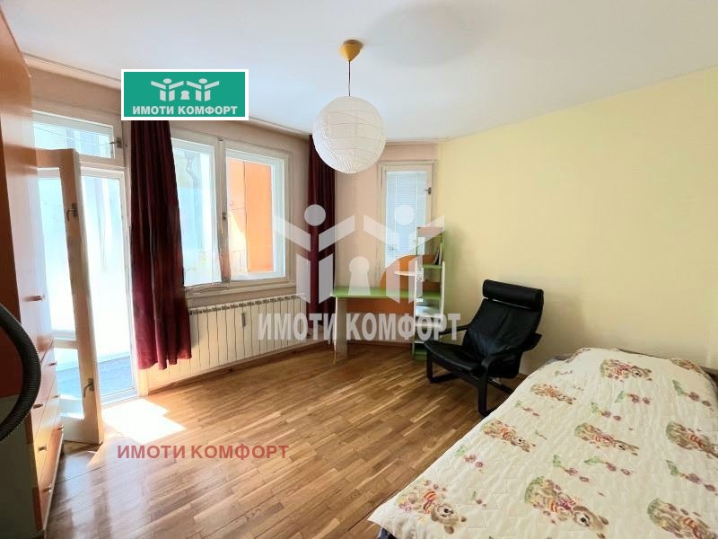 Продава 3-СТАЕН, гр. София, Лагера, снимка 9 - Aпартаменти - 48693570