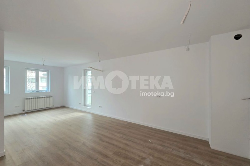 Продава 3-СТАЕН, гр. София, Обеля 2