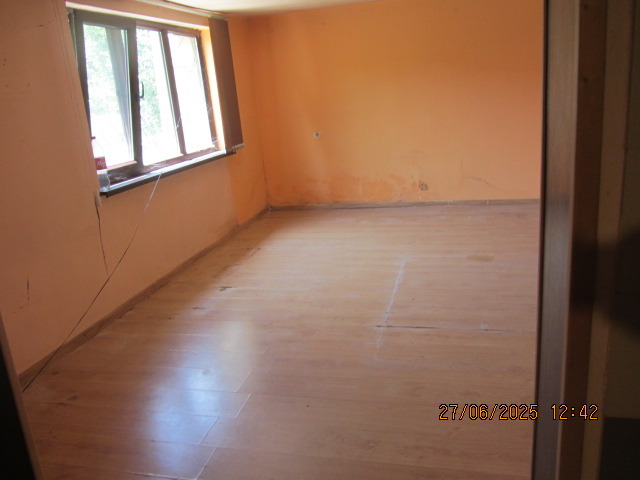 Продава  Къща област Сливен , гр. Котел , 200 кв.м | 51756643 - изображение [12]