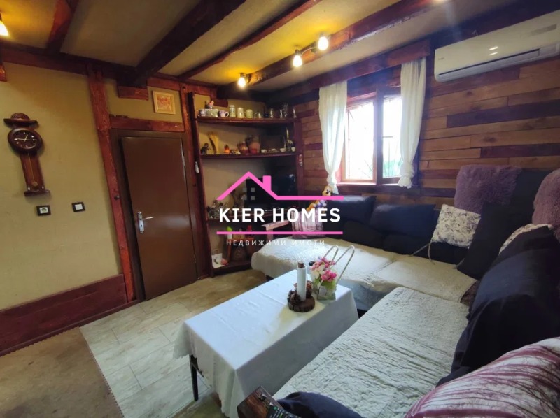 Продава КЪЩА, с. Добри дол, област Пловдив, снимка 9 - Къщи - 52359747