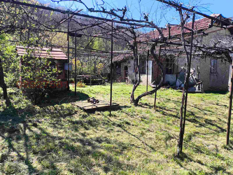 Продава ПАРЦЕЛ, с. Крайни дол, област Кюстендил, снимка 3 - Парцели - 52779049