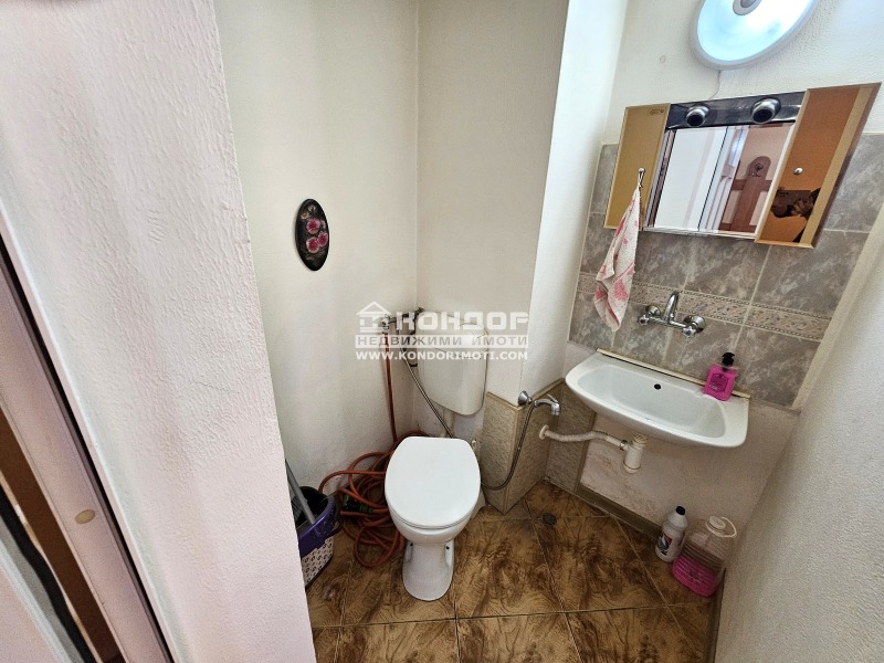 Te koop  1 slaapkamer Plovdiv , Trakija , 114 m² | 66020660 - afbeelding [14]