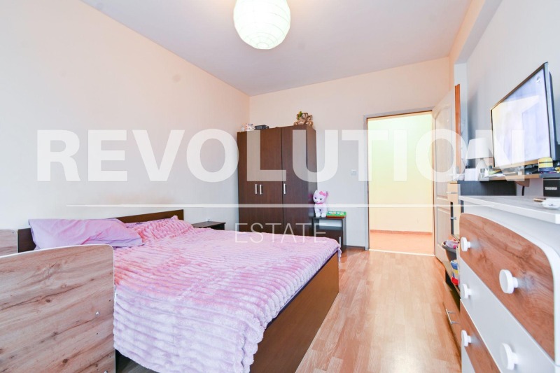 Eladó  1 hálószoba Sofia , Reduta , 60 négyzetméter | 41302391 - kép [8]