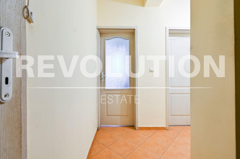 Eladó  1 hálószoba Sofia , Reduta , 60 négyzetméter | 41302391 - kép [11]