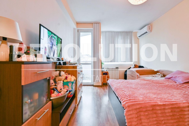 Eladó  1 hálószoba Sofia , Reduta , 60 négyzetméter | 41302391 - kép [6]