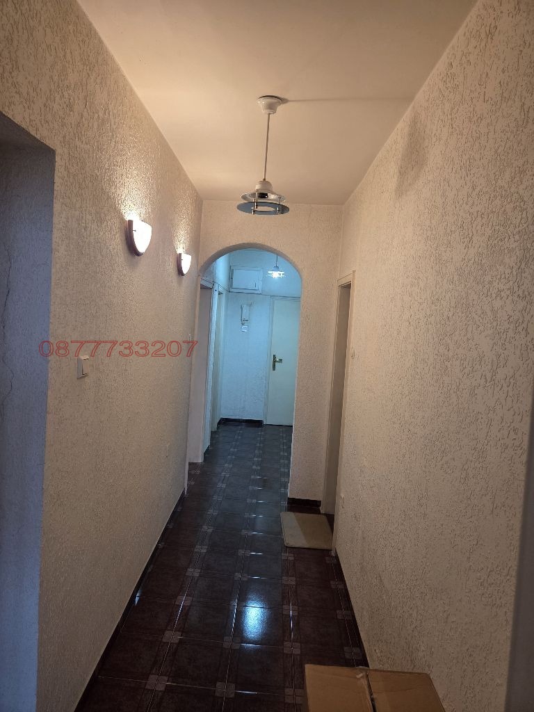 Продава 3-СТАЕН, гр. Русе, Хъшове, снимка 2 - Апартаменти - 52784325