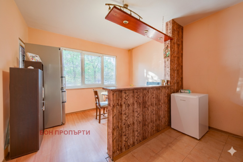 Продава 3-СТАЕН, гр. София, Сухата река, снимка 5 - Апартаменти - 52657873