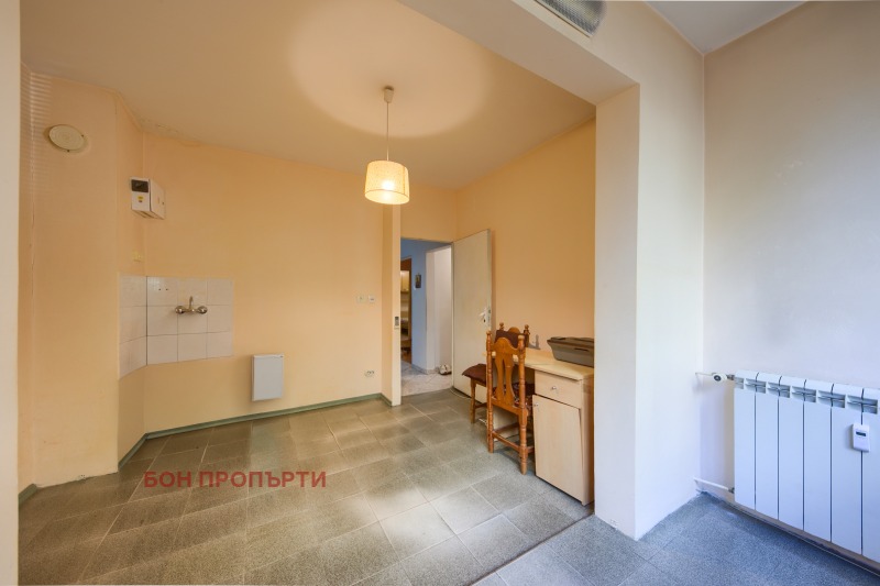 Продава 3-СТАЕН, гр. София, Сухата река, снимка 7 - Апартаменти - 52657873