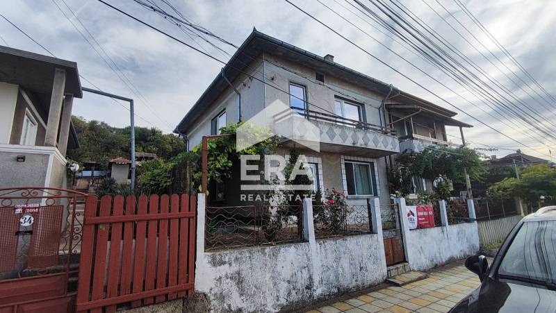 Продава  Къща област Силистра , гр. Тутракан , 132 кв.м | 84243695 - изображение [2]