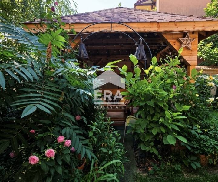 Продава КЪЩА, гр. Хасково, Куба, снимка 8 - Къщи - 54276981