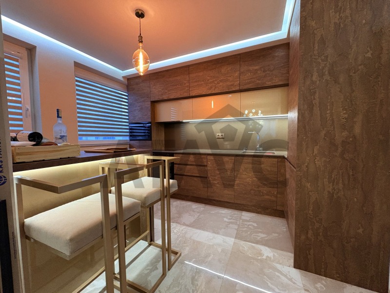 Продава 2-СТАЕН, гр. Пловдив, Кършияка, снимка 2 - Апартаменти - 52635686