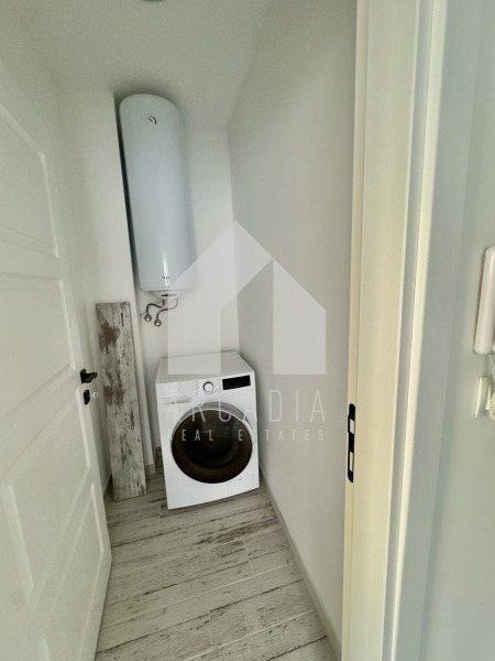 Продава 3-СТАЕН, гр. Пловдив, Христо Смирненски, снимка 9 - Апартаменти - 54051005