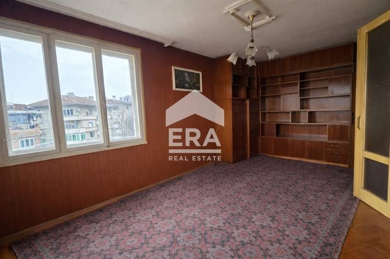 Продава 4-СТАЕН, гр. Велико Търново, Център, снимка 14 - Апартаменти - 54279032