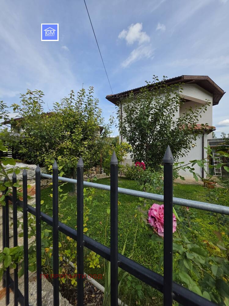 Продава КЪЩА, гр. Балчик, област Добрич, снимка 2 - Къщи - 56199255